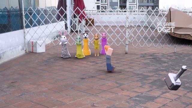 Coffin Dance Roblox version Meme Song | PIGGY Roblox In the real life | SC GAME DG2T смотреть онлайн