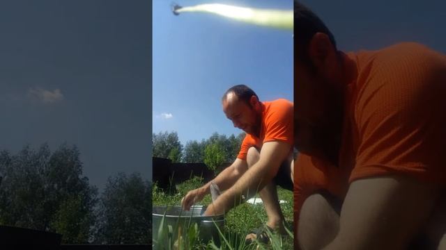 Купание кроликов в жару смотреть онлайн