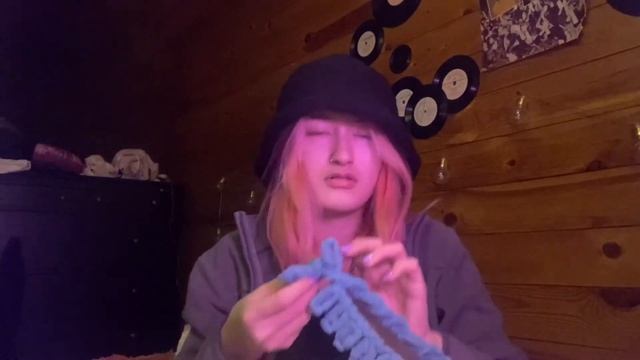 вяжу БАЛАКЛАВУ с ушками из ТИКТОК смотреть онлайн