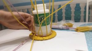 Мельница из газетных трубочек