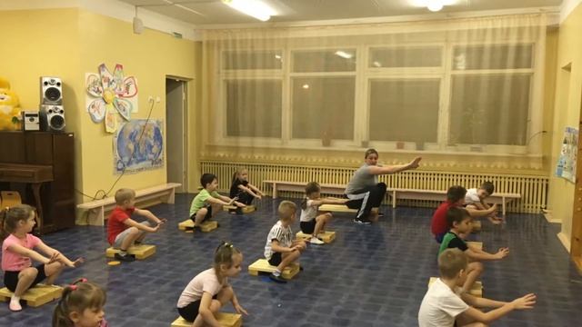 Степ -аэробика как средство развития физических качеств детей дошкольного возраста смотреть онлайн