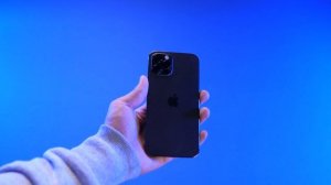 Обзор iPhone 12 и 12 Pro / Какая разница? Стоит ли переплачивать?