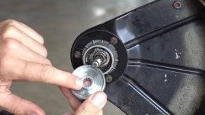 How to install Echo blade on Echo SRM 230 trimmer