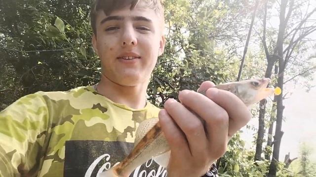 РЫБАЛКА НА СПИНИНГ В РОСТОВЕ НА ДОНУ ЛОВИМ ХИЩНИКА #РостовНаДону #Рыбалка #ВЛОГ