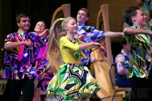 "Лучший город земли", Ансамбль Локтева. "The Best City on Earth", Loktev Ensemble.