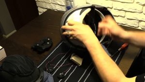 Установка гарнитуры на мотошлем. Lexin G2