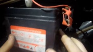 Минус геливово  аккумулятора на модель  Racer Tiger 150-23