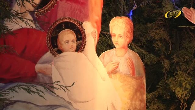 С первой звездой: праздник Рождества Христова смотреть онлайн