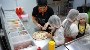 День Рождения 8 лет Настя мастер класс в пиццерии