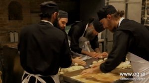 Приготовление просфор в монастыре Ватопед на Святой горе Афон.