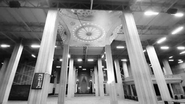 Ахмедіє, Блакитна мечеть, реставрація. Мейдан Султанахме. Стамбул '21 смотреть онлайн