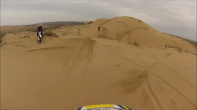 Эндуро в Кызылкум. Кулунджунский заповедник 1-2 мая 2016 смотреть онлайн