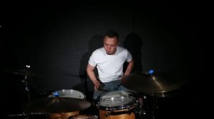 Год Змеи - 2000 баксов (DrumCover)