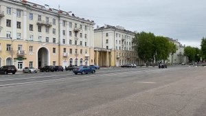 Северодвинск  В предверии  городских праздников  Одна из главных улиц города