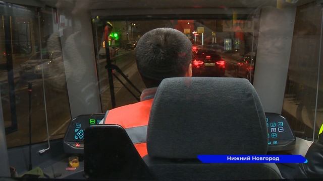 Белорусской делегации презентовали новый трамвай «МиНиН» в Нижнем Новгороде