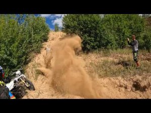 HUSQVARNA 450 FE, KTM 450 EXC, ZUUM 250 и маленькая горочка