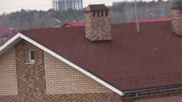 Реконструкция кровли в п. Комарова. Выпуск №2. Монтаж гибкой черепицы. Переделка стропил. смотреть онлайн