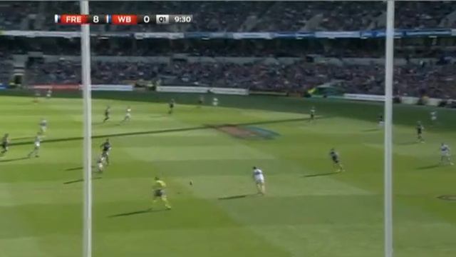 AFL 2012 Round 15 Fremantle Dockers v Western Bulldogs Q1 смотреть онлайн
