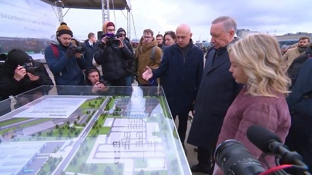 Санкт-Петербург. Время вперед!
