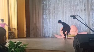 детский балет: Лебединое озеро.