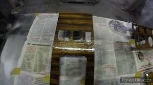 Реставрация салонного дерева Mersedes W124 E200 | Заливаем лаком | Наносим морилку(Орех) | W124 оре