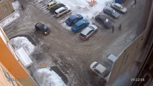 Метеорит в Челябинске (съемка камеры наблюдения)