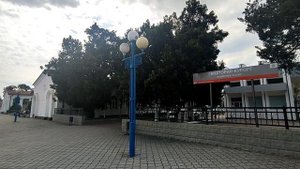 Евпатория 2023. Прогулка по ж/д вокзалу. Посмотрел на поезд Москва-Евпатория.