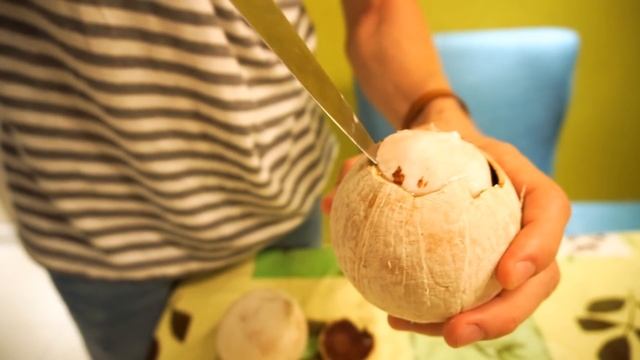 Почему мы открыли новый канал? Обычный День в Тайланде от Family Box и Новые правила Ютуба смотреть онлайн