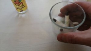 Чистим  свечи от нагара, совет от деда, сода +уксус.