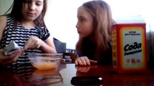 С подругой делаем новый лизун и он получился!!!!!!!☺️☺️☺️☺️☺️