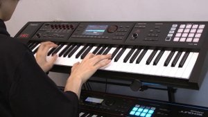 Roland FA-06 Play