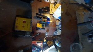 Какая реальная емкость GKFLY 20000 mAh и его потроха. Разбираю пуско-зарядник GKFLY после поломки.
