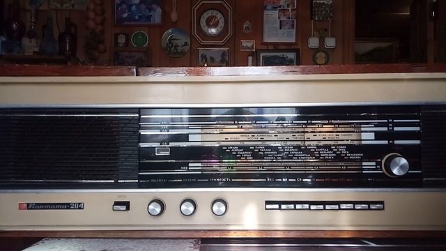 Радиола Кантата 204 Немного Ностальгии смотреть онлайн