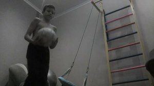 Как научится набивать мяч на ногах,коленях и на голове