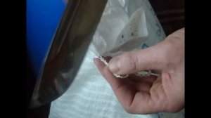 Как быстро открыть мешок с мукой , сахаром, крупой и т.д. Просто и быстро.