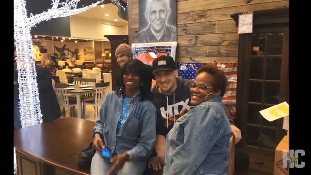 FULL VERSION- Alex Bregman and Mattress Mack team up to give away 500 turkeys at Gallery Furniture смотреть онлайн