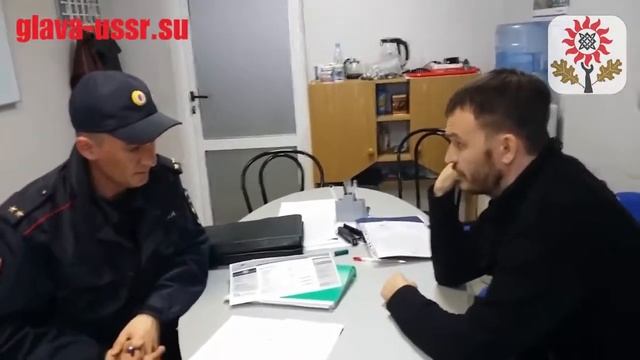 Вербовка полицейского РФ на службу в народную милицию СССР в Курске смотреть онлайн