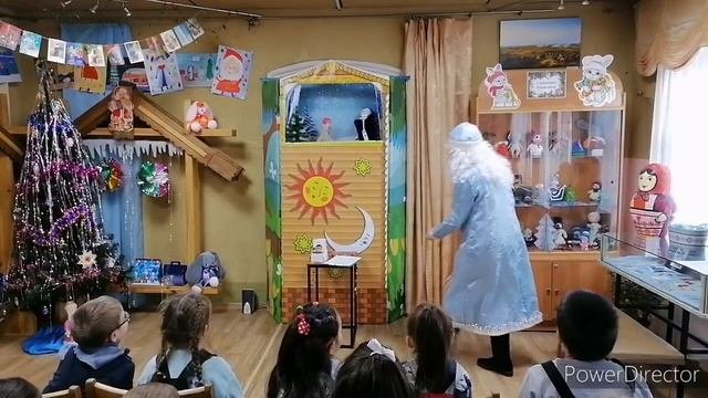 Дом творчества. Кукольный спектакль 