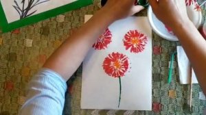 Рисуем красками с детьми 4-5 лет | Как нарисовать гвоздику с георгиевской ленточкой |Гвоздика побед