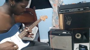 Fender Mustang III + Squier Affinity Stratocaster + MXR Blue Box + Boss DS-1 + Original Crybaby