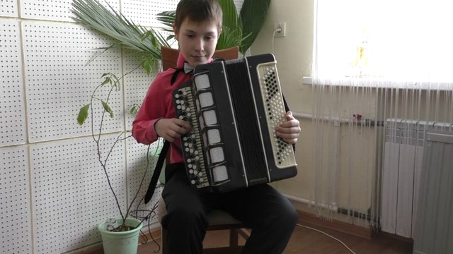 Шумилов Роман