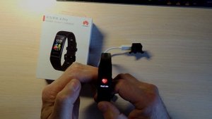 Обзор фитнес браслета Huawei Band 4 Pro