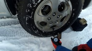 Шинный манометр Berkut ADG-031. Обзор и тест