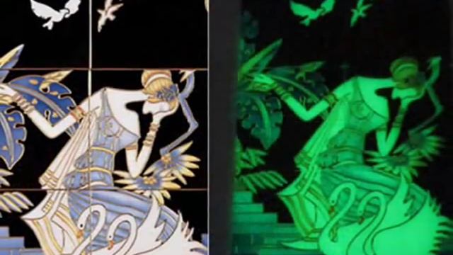 Construction tiles glowing in the night... смотреть онлайн