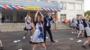 Танец 11 класса