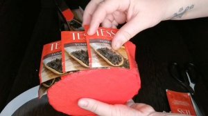 Шикарный торт из чая Tess с конфетами на 8 марта своими руками за 8 минут