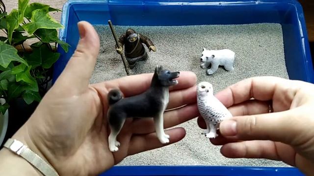 Распаковка "северных" фигурок Papo, Animal Planet, Schleich для коллекции сэндплей терапии