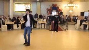 Дагестанцы танцуют в зале Маракеш в Махачкале