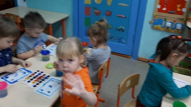 Рисование "Морозные узоры" во второй младшей группе смотреть онлайн