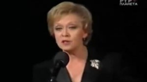 Анна Ахматова СЖАЛА РУКИ... (читает А  Фрейндлих)